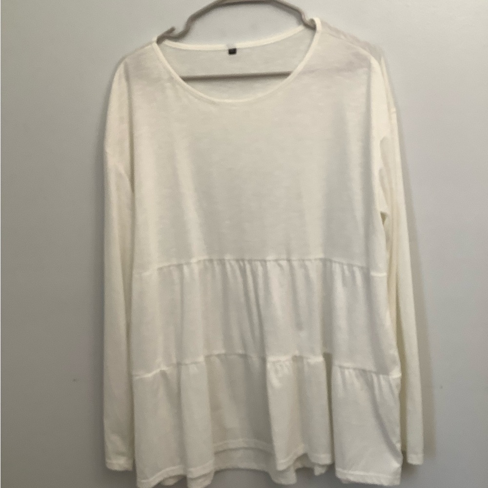Women's Cream Tiered Long-Sleeve Top